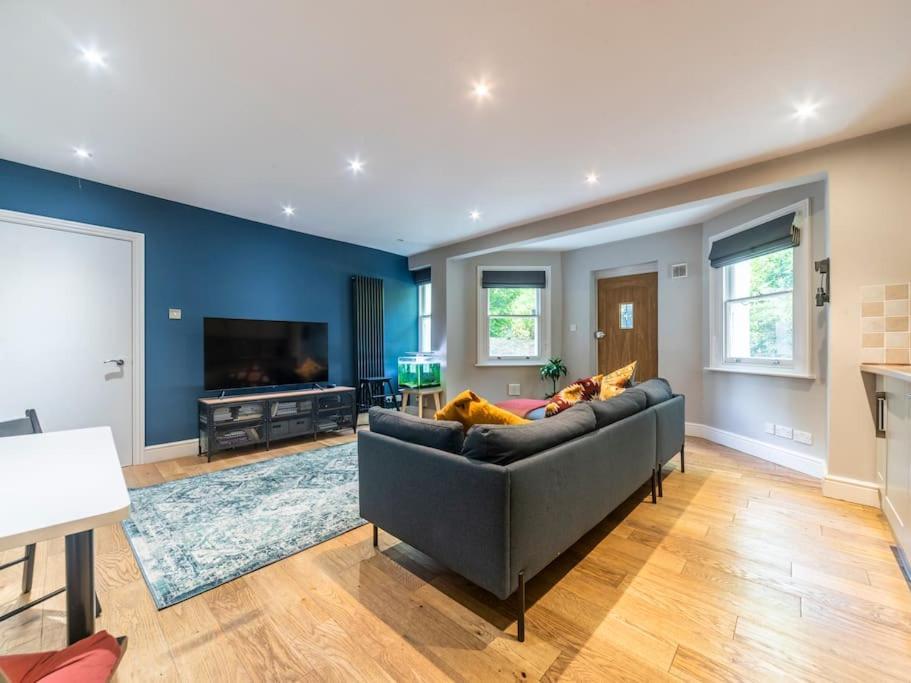 Surbiton Garden Flat Apartment Екстериор снимка